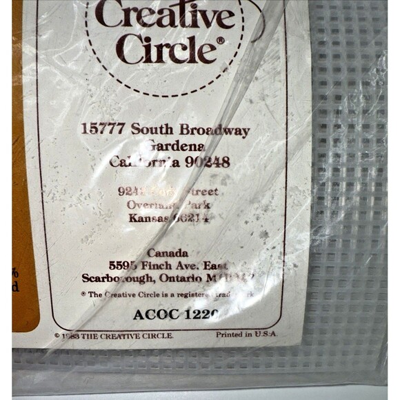 Vintage The Creative Circle Stitchery KIT  #1220, 1226 USA Butterflies & Cottage - Picture 11 of 14